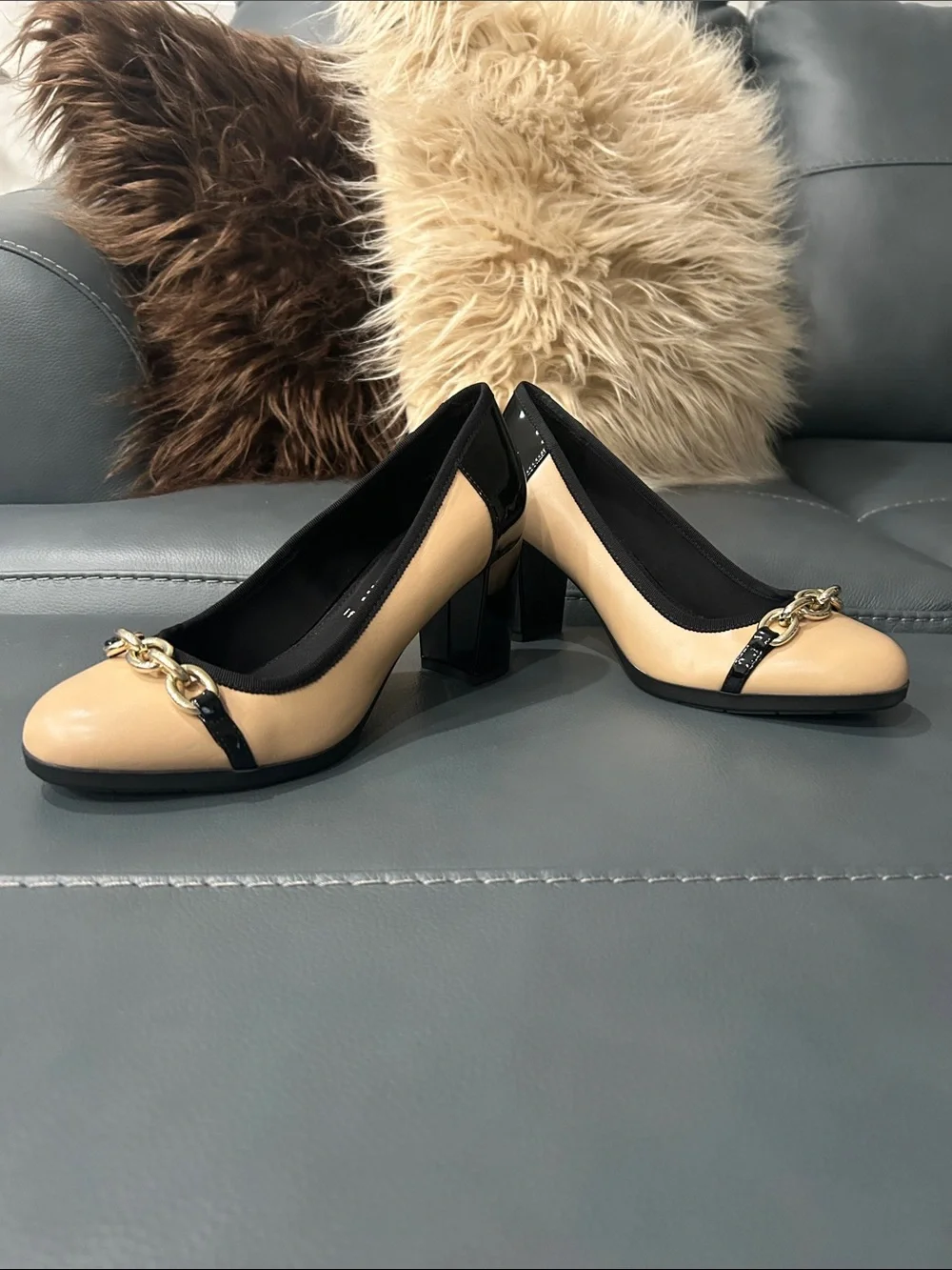 Anne Klein Flex Tan and Black Block Shiny Heels Pumps with Chain Accent